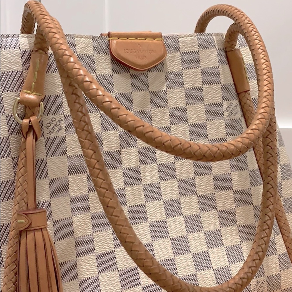 Authentic LV - Picture 2 of 6